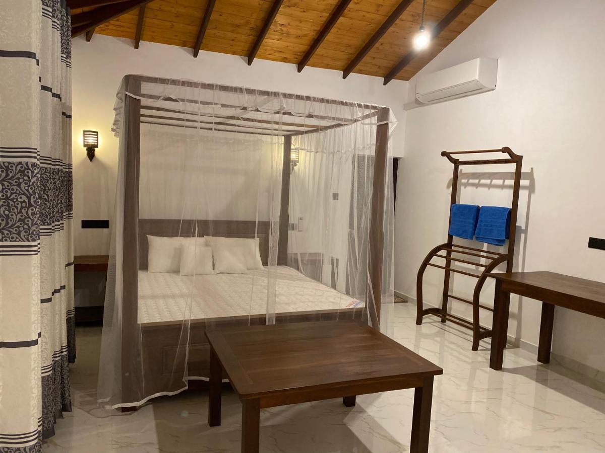 See Turtle Villa Tangalle Exterior foto