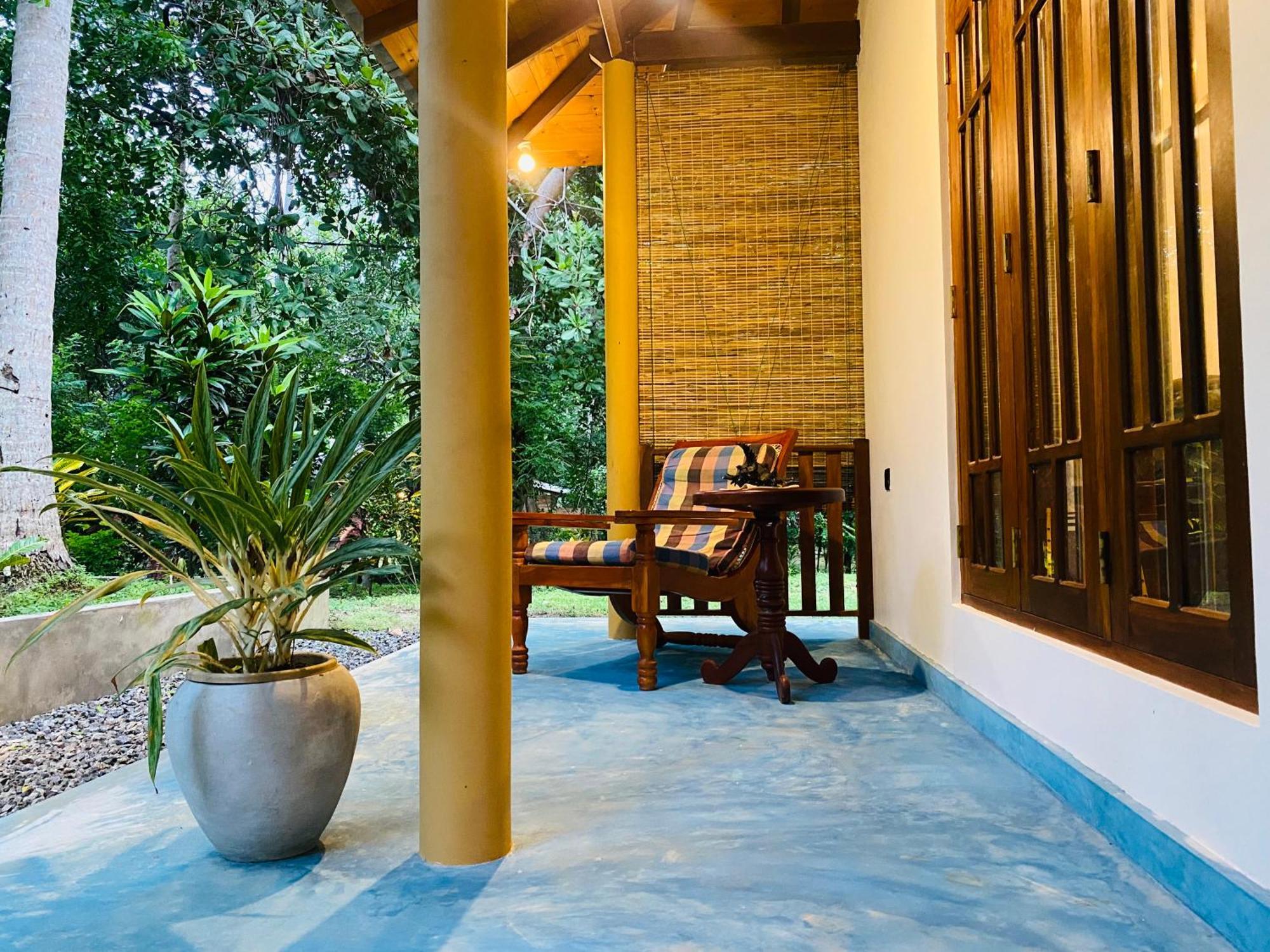 See Turtle Villa Tangalle Exterior foto